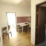 Studio Apartcity