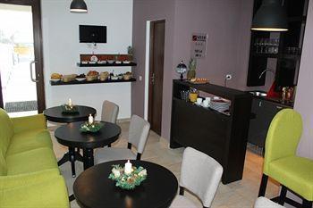 Apartcity Hotel de apartamente 3*